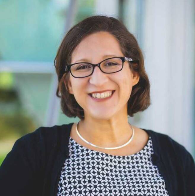 Headshot of Cynthia Wagener